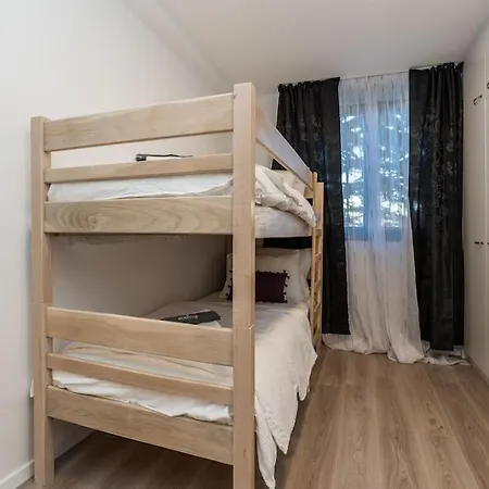 Moderan Stan U Blizini Centra Apartament